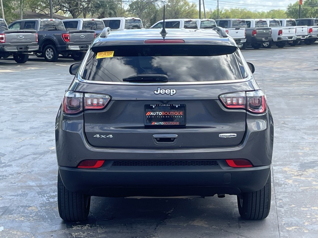 2022 Jeep Compass Image 7