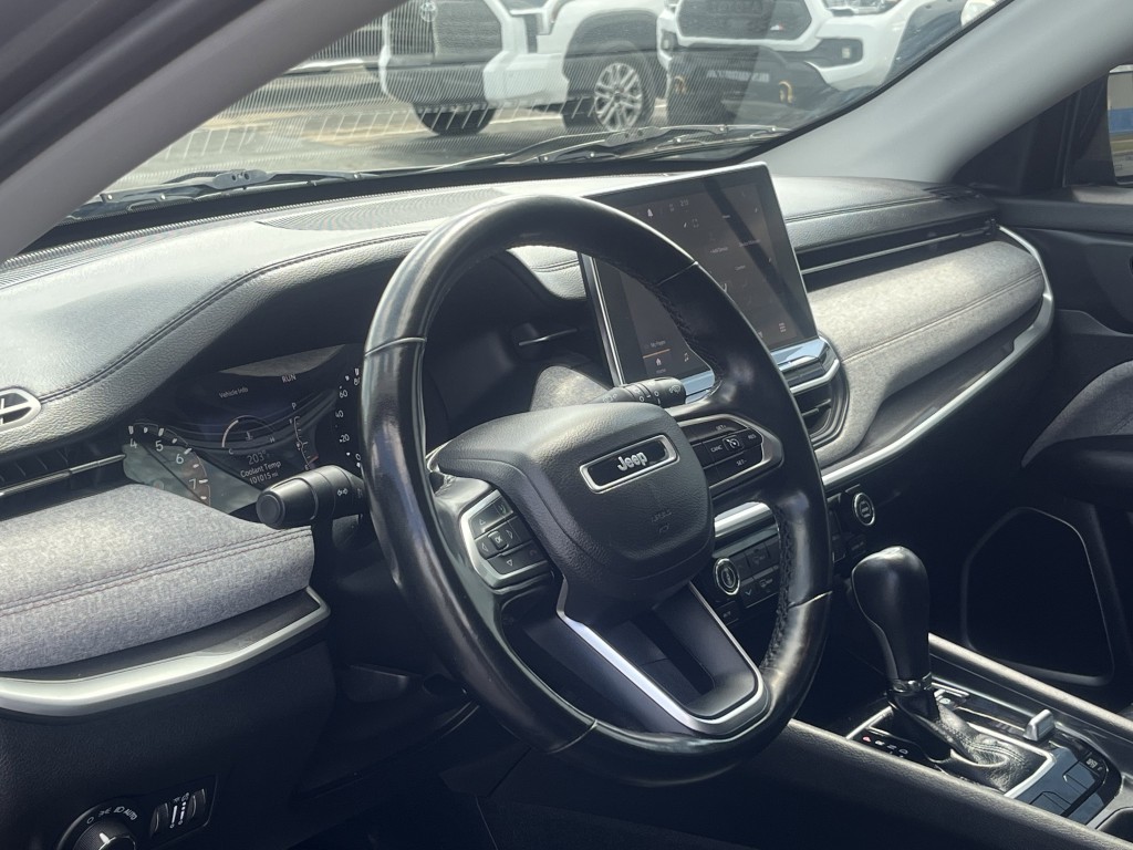 2022 Jeep Compass Image 14