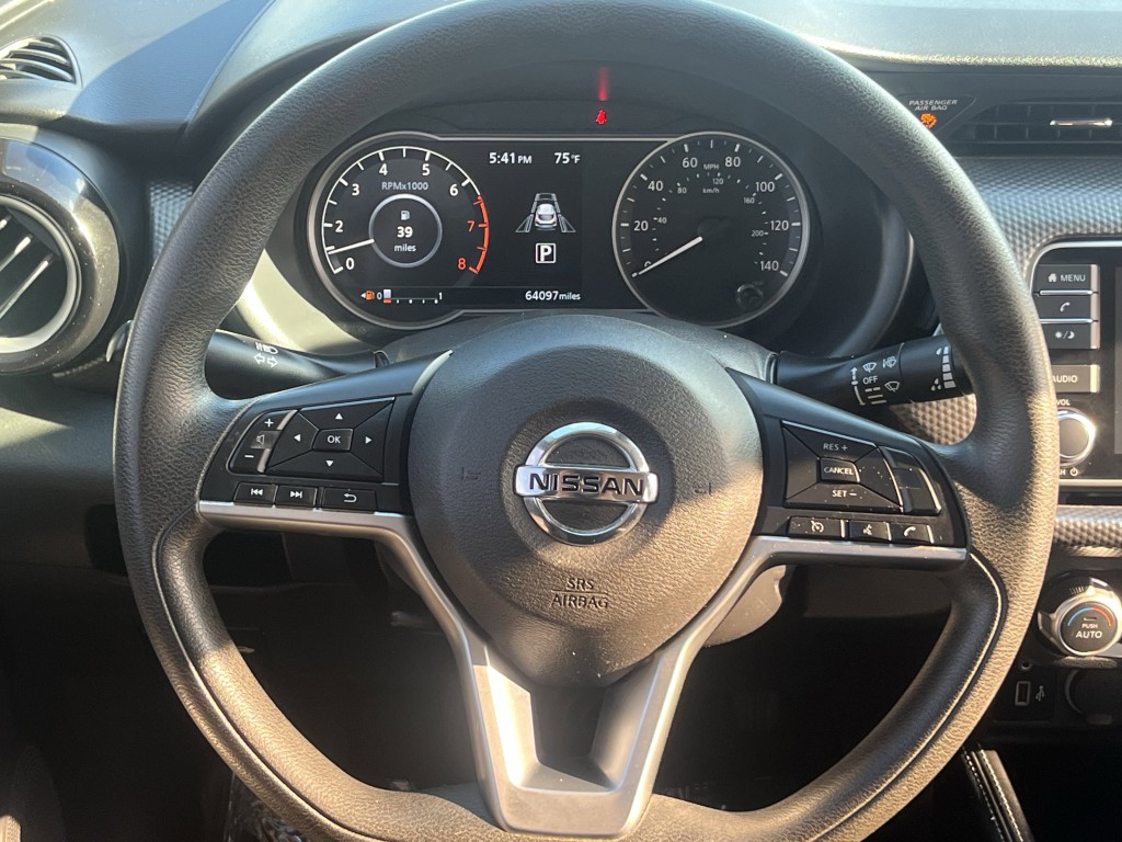 2020 Nissan Kicks Image 17