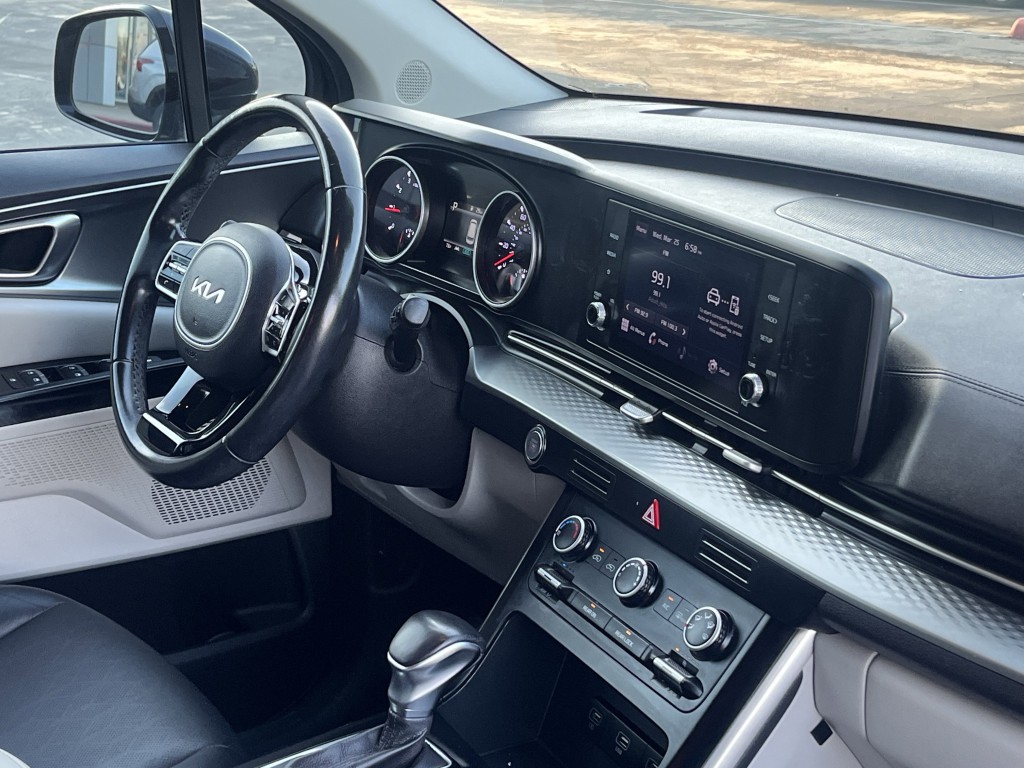 2022 Kia Carnival Image 15
