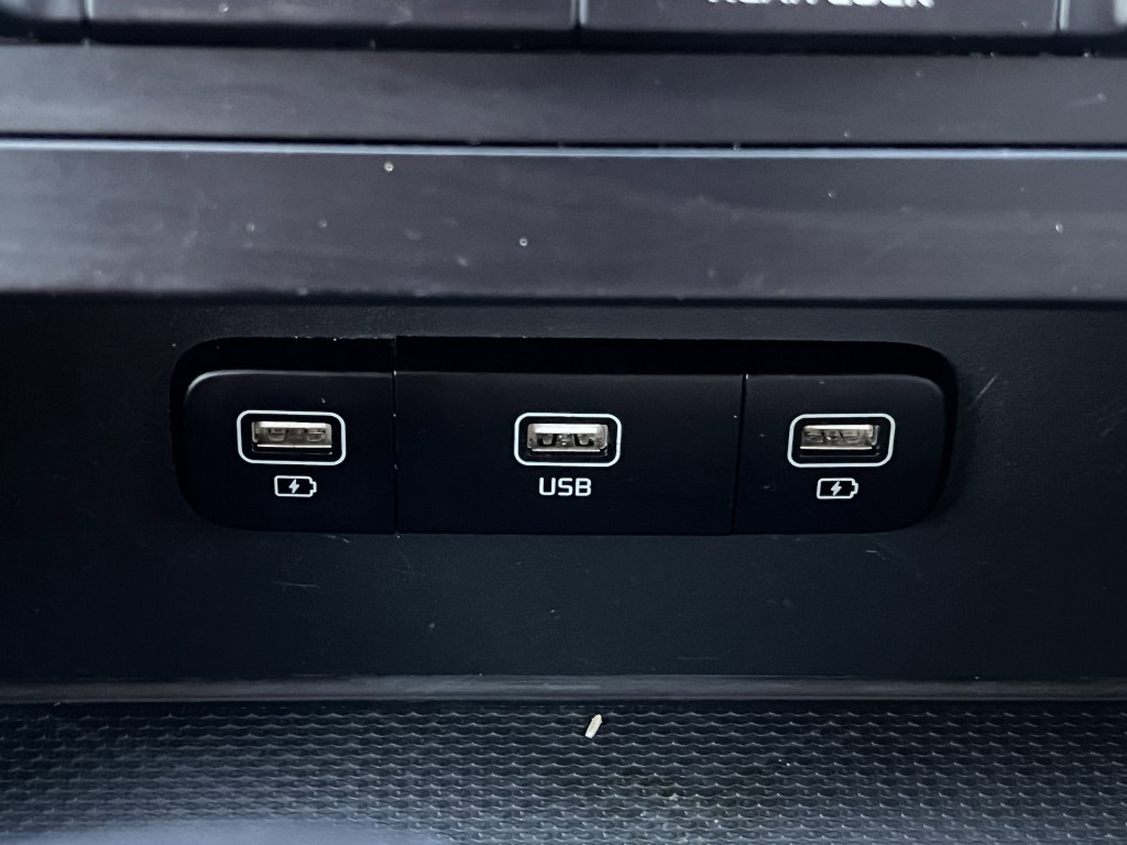 2022 Kia Carnival Image 28