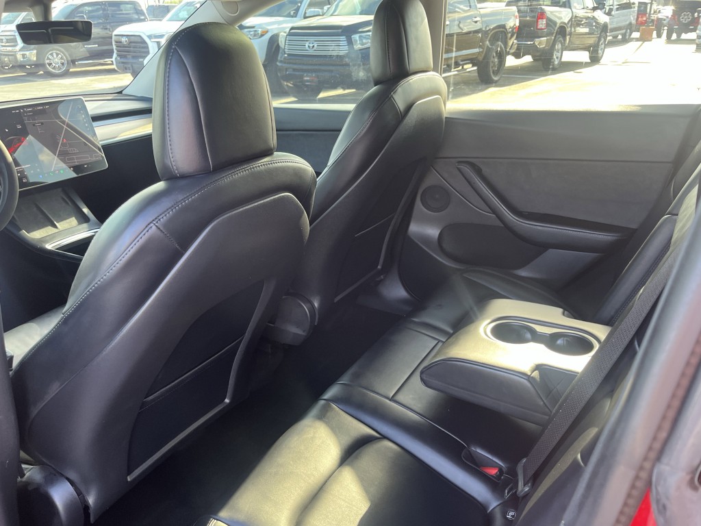 2021 Tesla Model Y Image 19