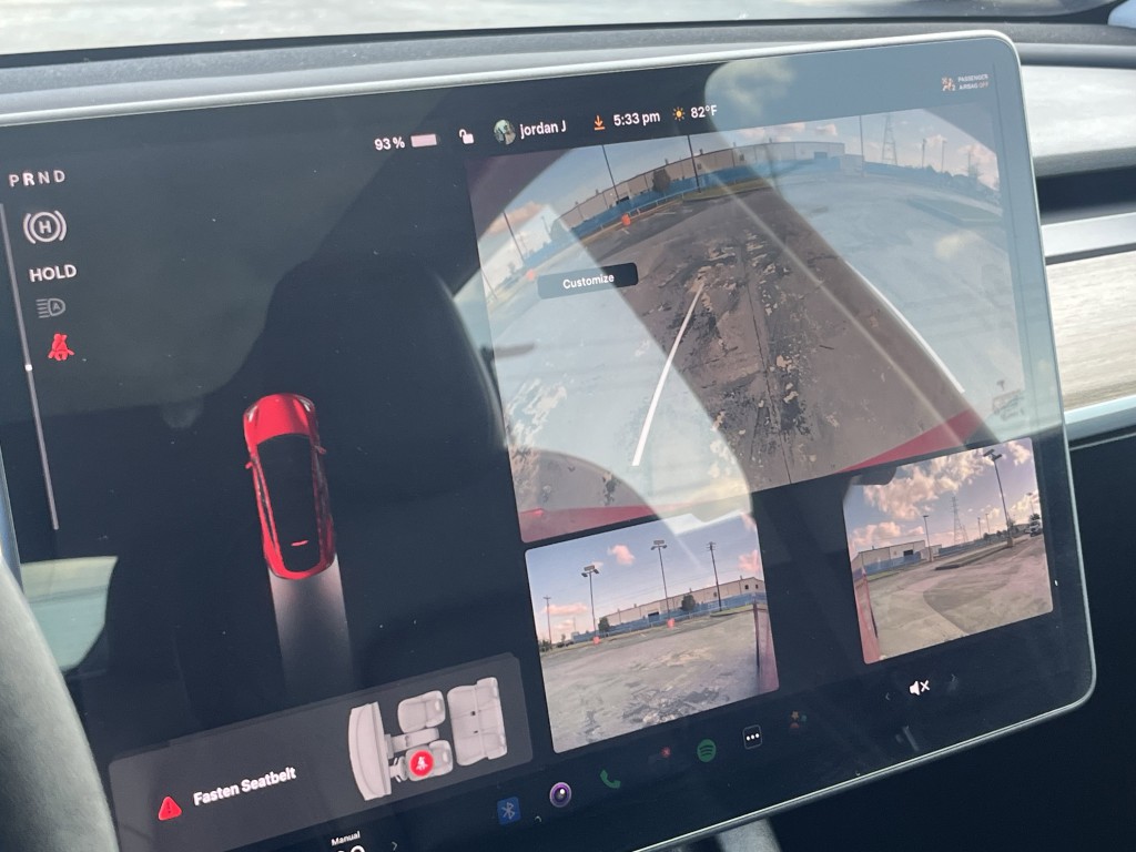 2021 Tesla Model Y Image 24