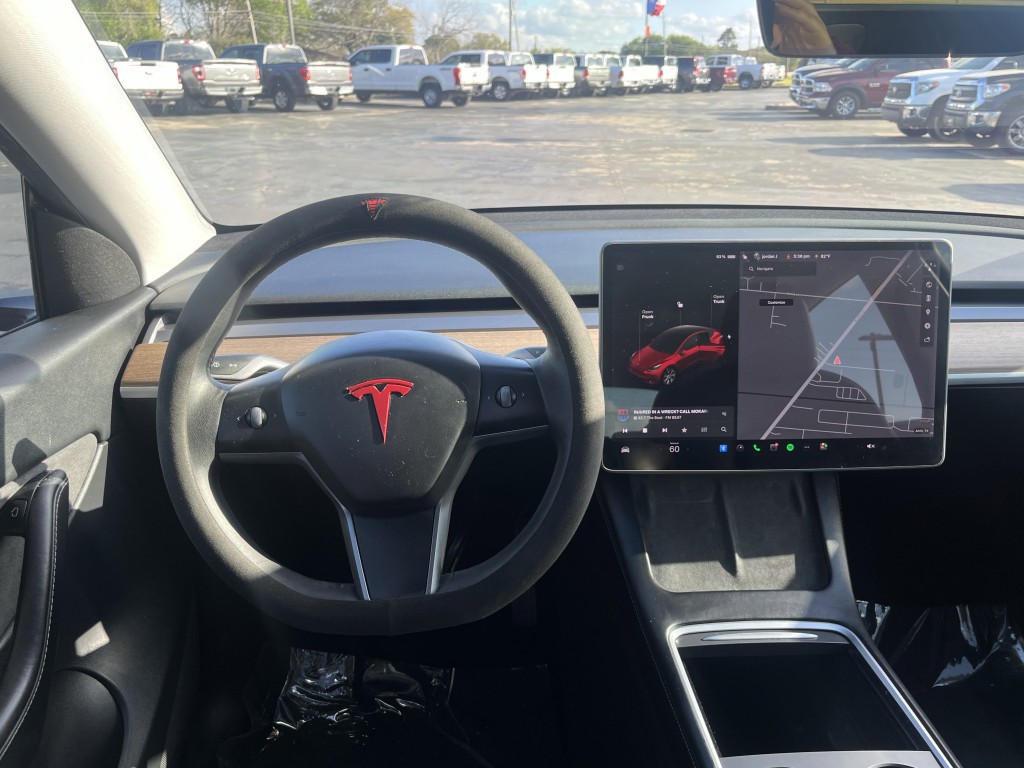 2021 Tesla Model Y Image 25