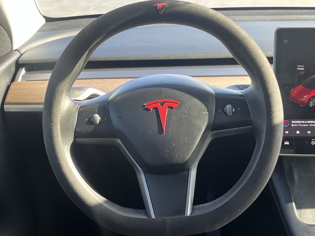 2021 Tesla Model Y Image 26