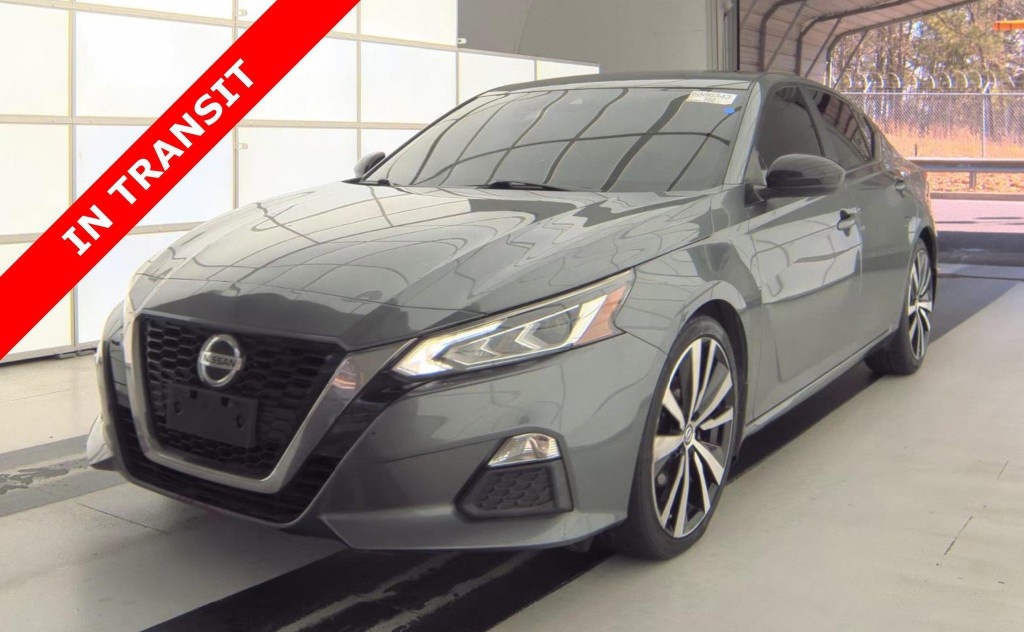 2020 Nissan Altima Image 1