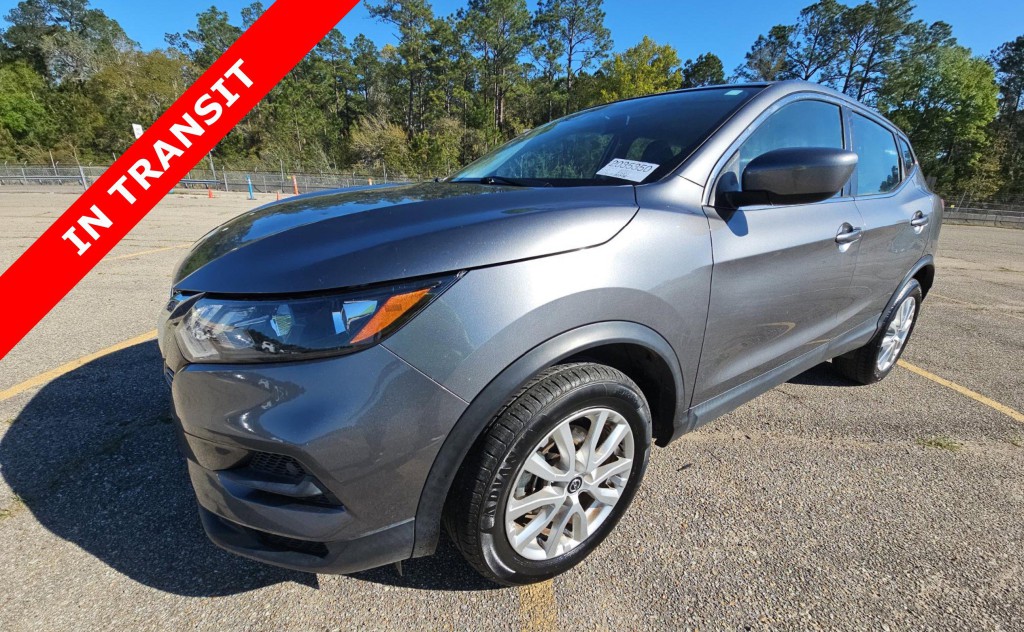 2021 Nissan Rogue Image 1