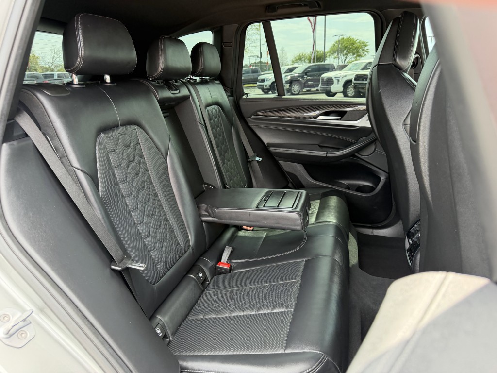 2020 BMW X3 Image 26