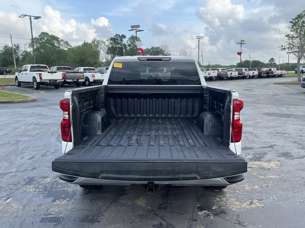 2023 Chevrolet Silverado 1500 Image 11