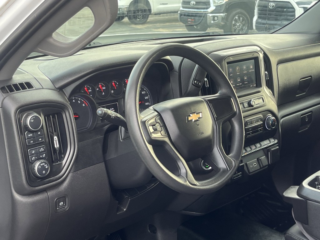 2023 Chevrolet Silverado 1500 Image 13