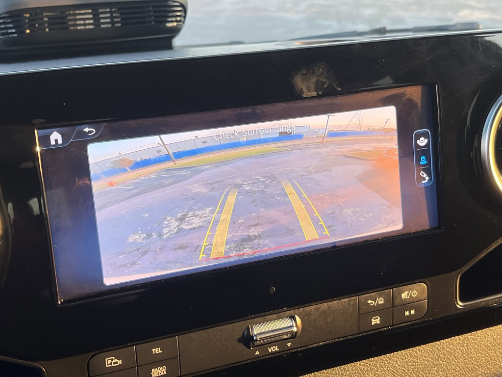 2025 Mercedes-Benz Sprinter Image 21