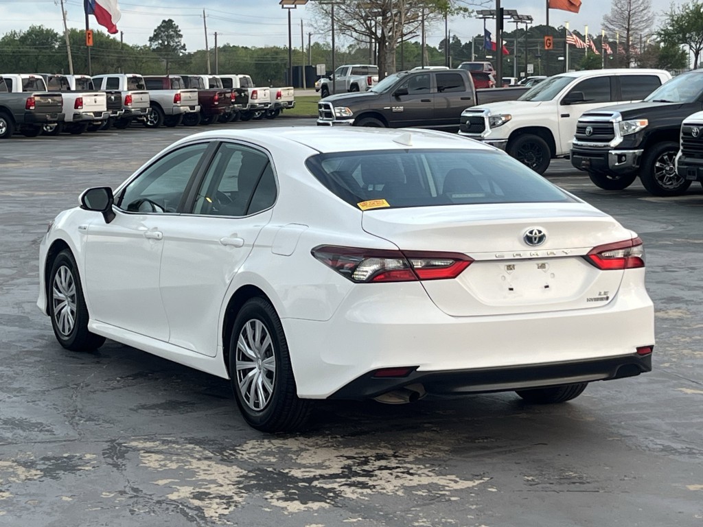 2021 Toyota Camry Image 9