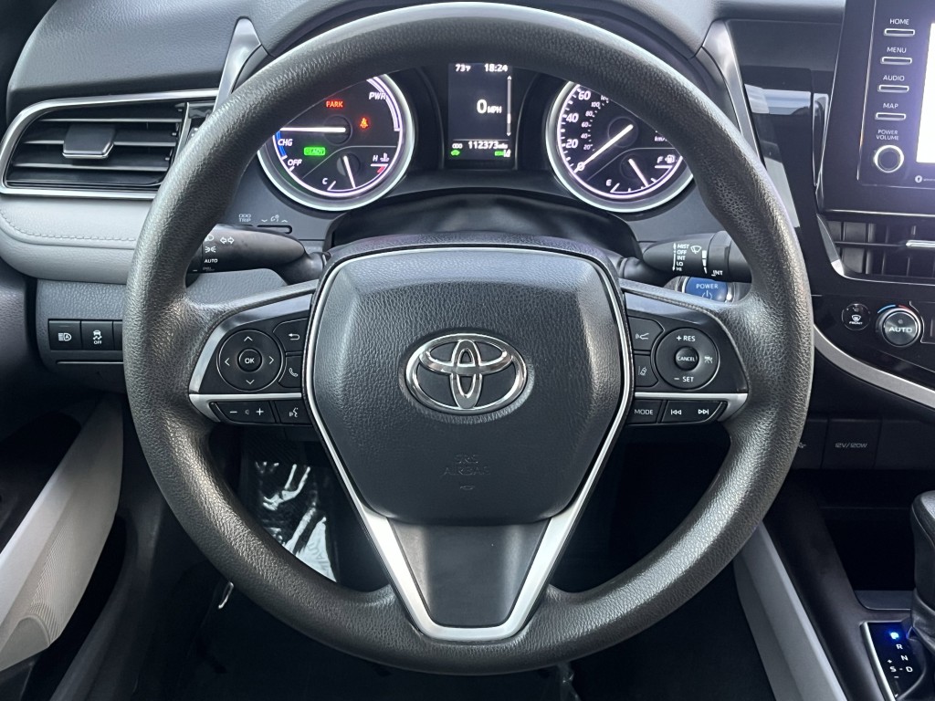 2021 Toyota Camry Image 17