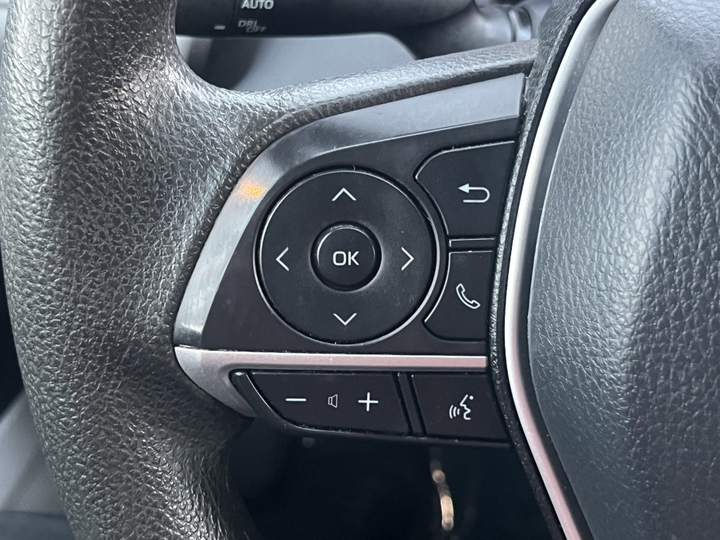 2021 Toyota Camry Image 18