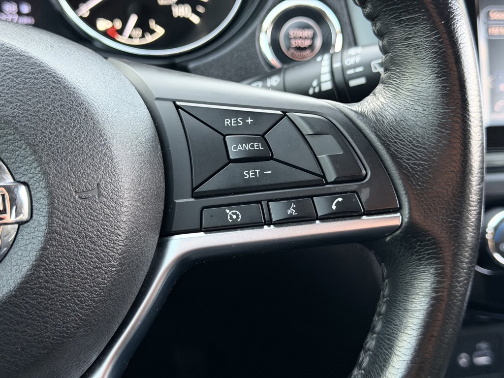 2019 Nissan Rogue Image 16