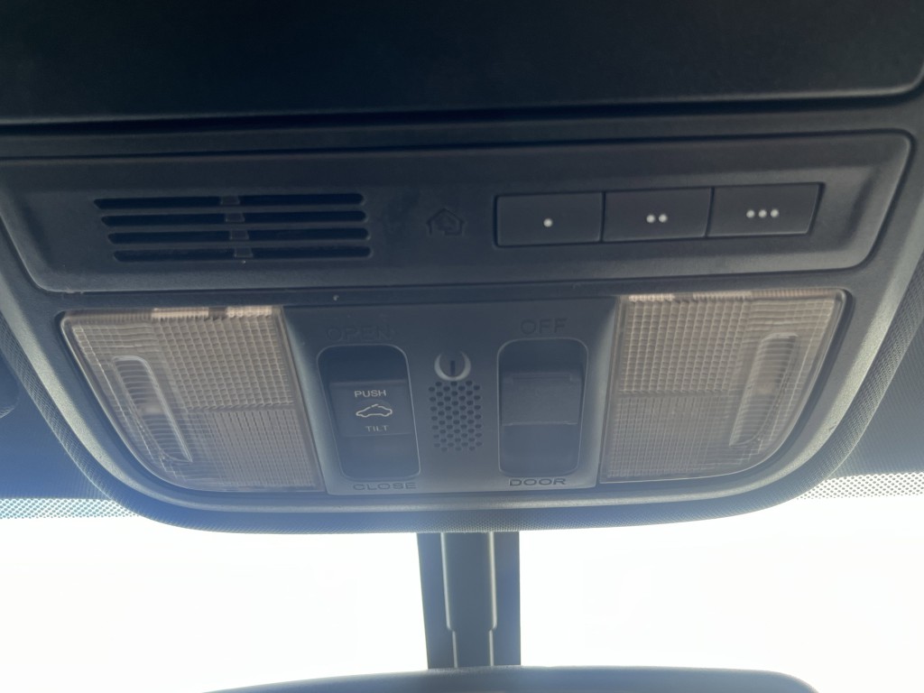 2016 Honda Accord Image 21