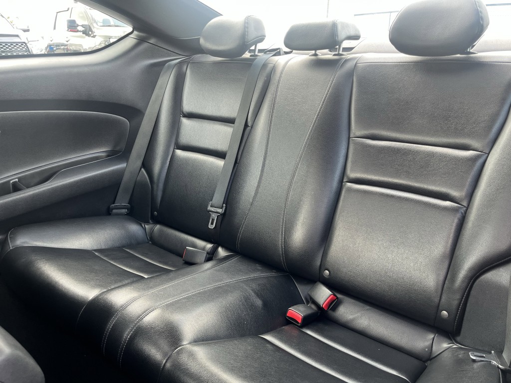 2016 Honda Accord Image 30