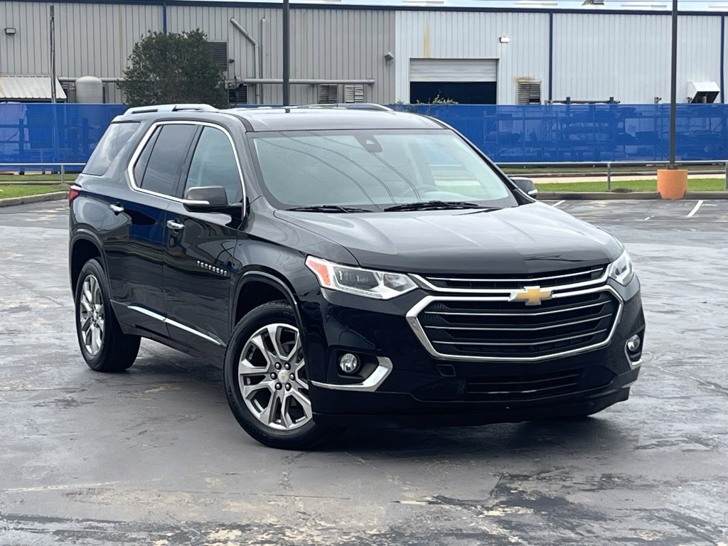 2018 Chevrolet Traverse Image 3