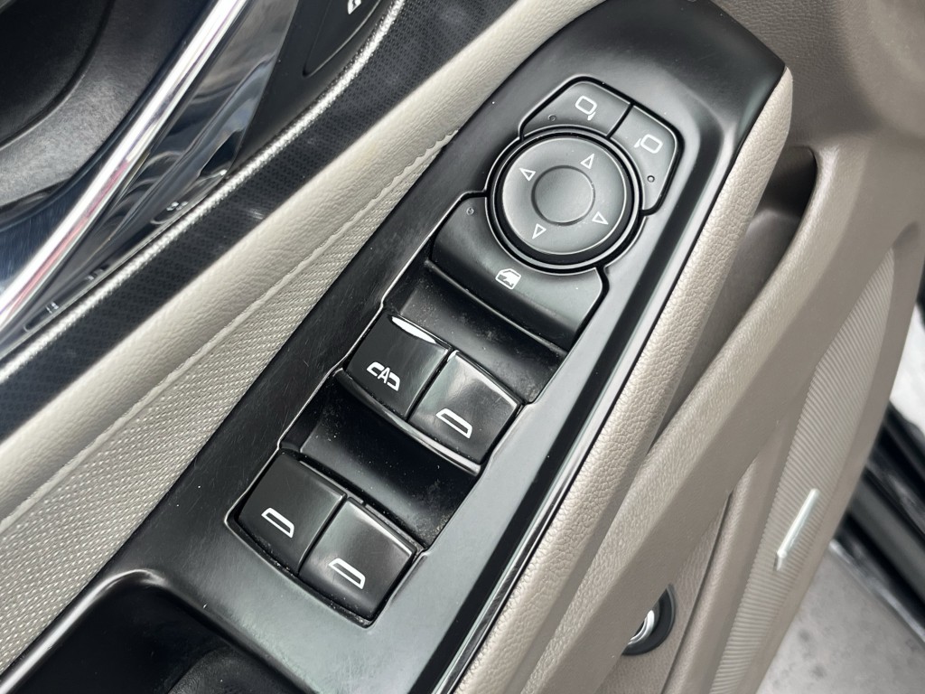 2018 Chevrolet Traverse Image 25