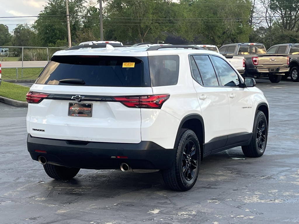 2022 Chevrolet Traverse Image 8