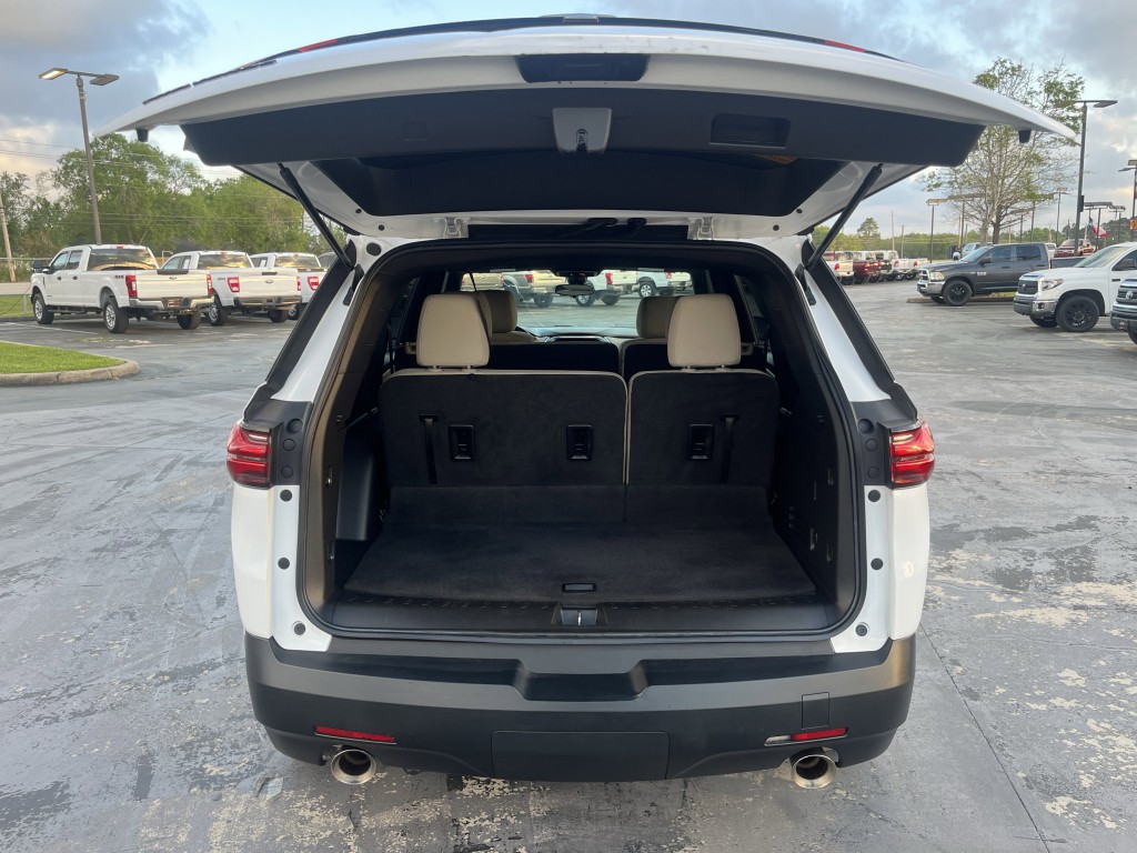 2022 Chevrolet Traverse Image 11