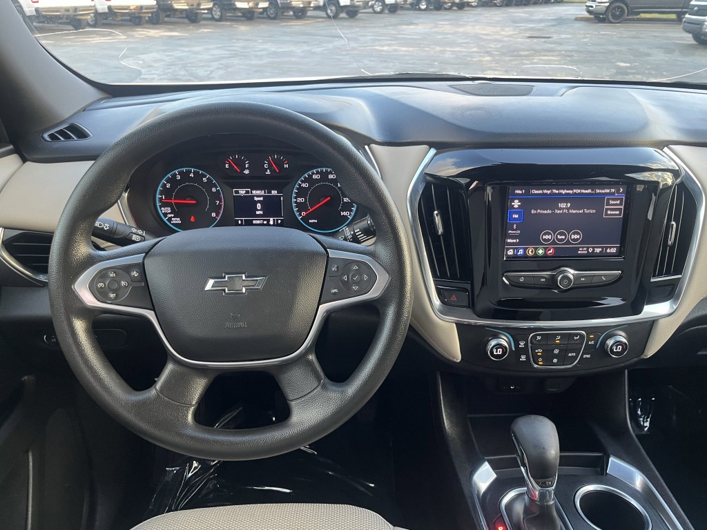 2022 Chevrolet Traverse Image 16