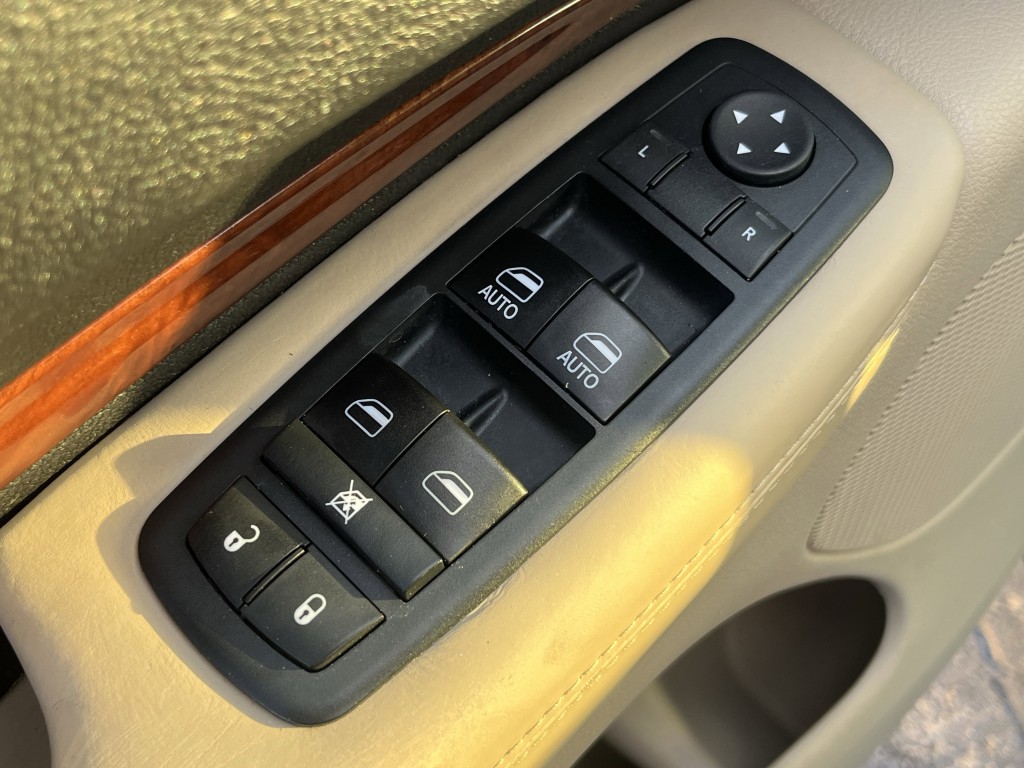 2017 Dodge Durango Image 25