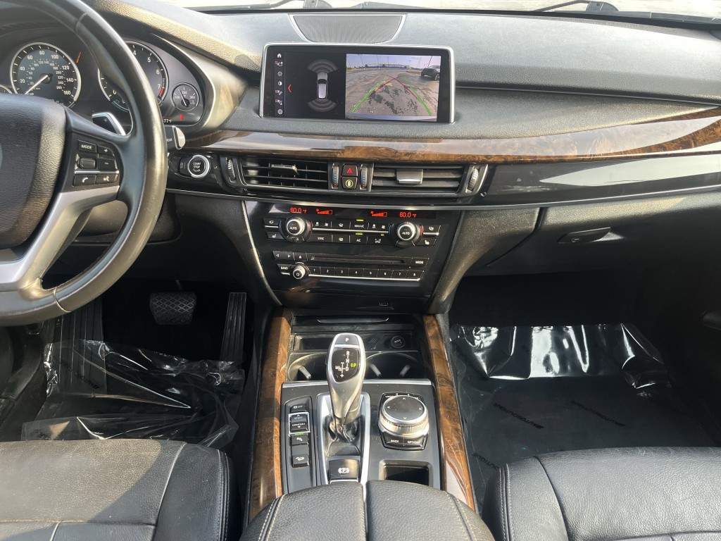 2018 BMW X5 Image 25