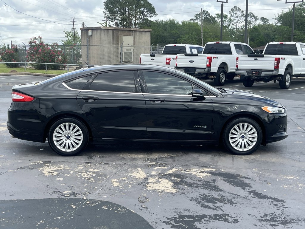 2015 Ford Fusion Image 10