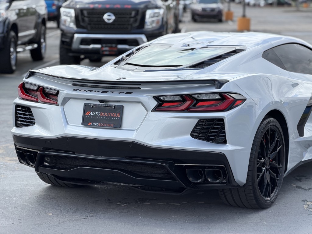 2026 Chevrolet Corvette Image 12