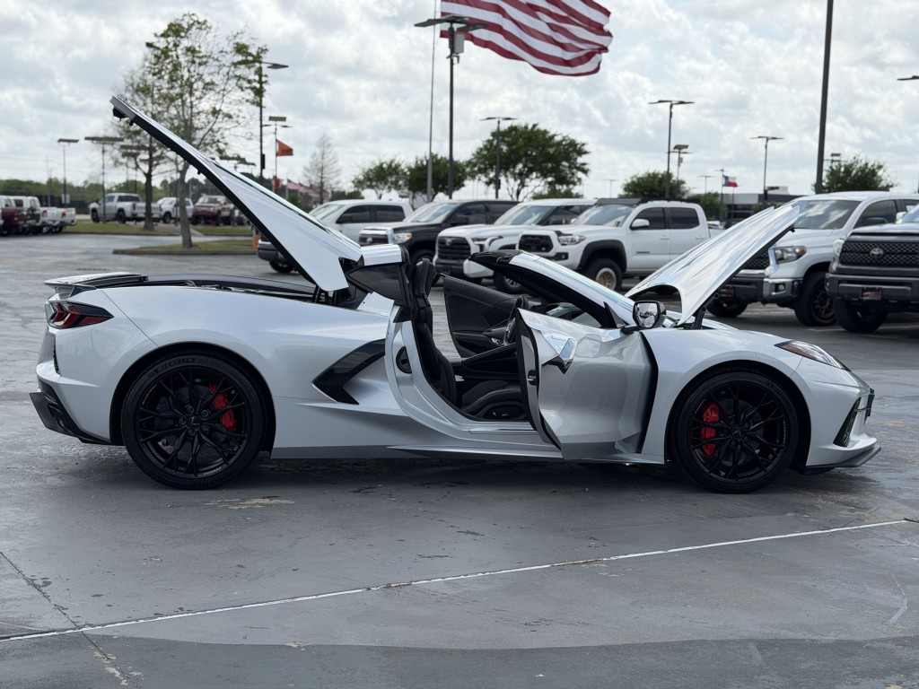 2026 Chevrolet Corvette Image 15