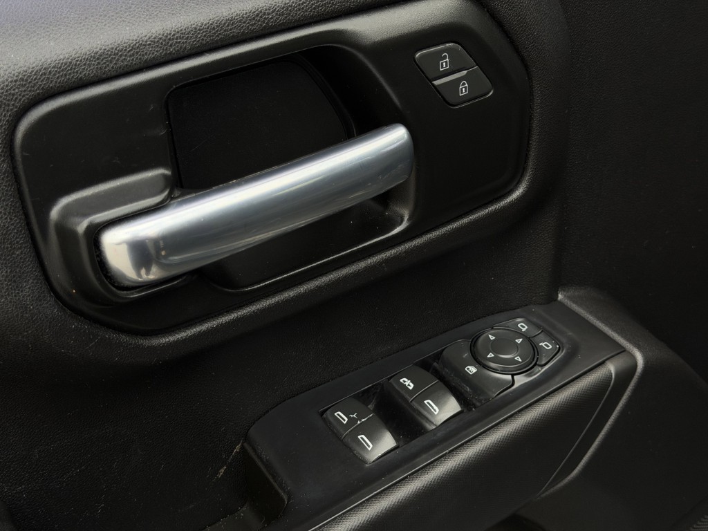 2021 Chevrolet Silverado 1500 Image 18
