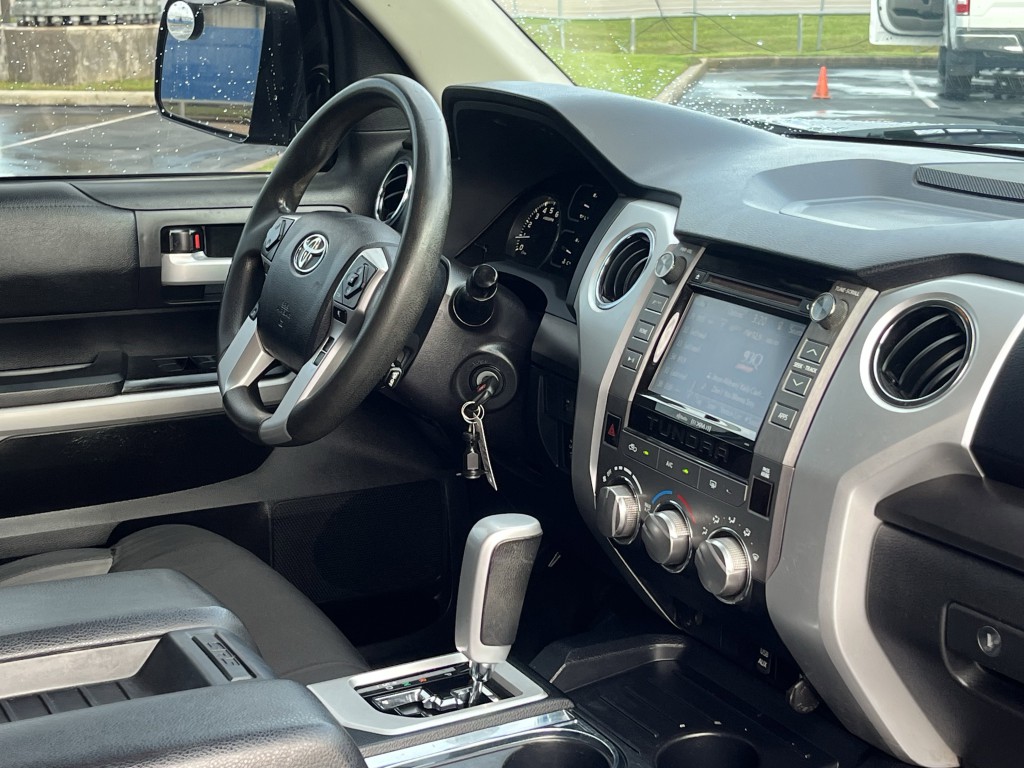 2018 Toyota Tundra Image 13