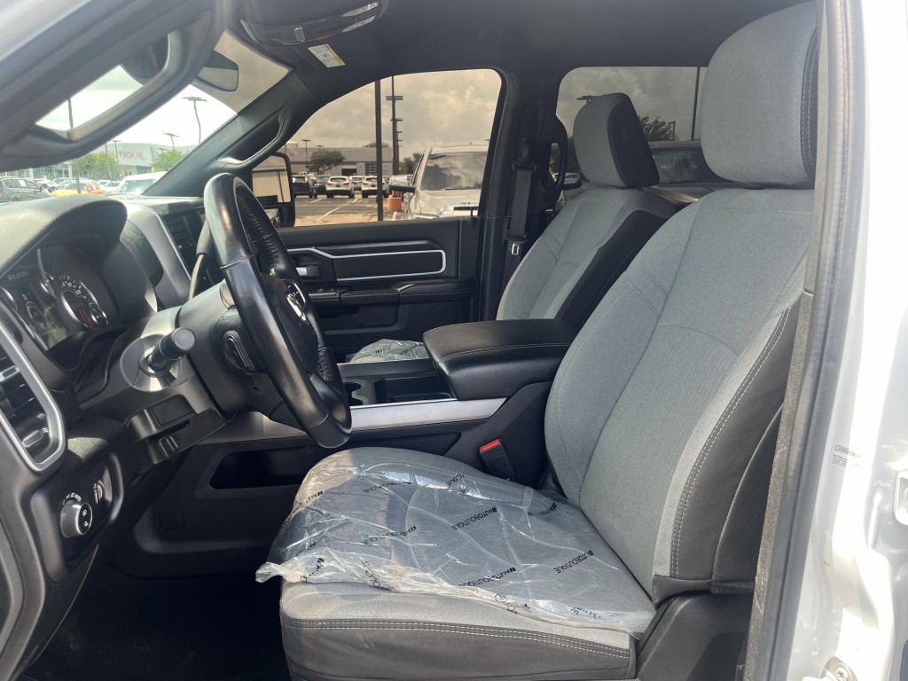 2024 RAM 2500 Image 26