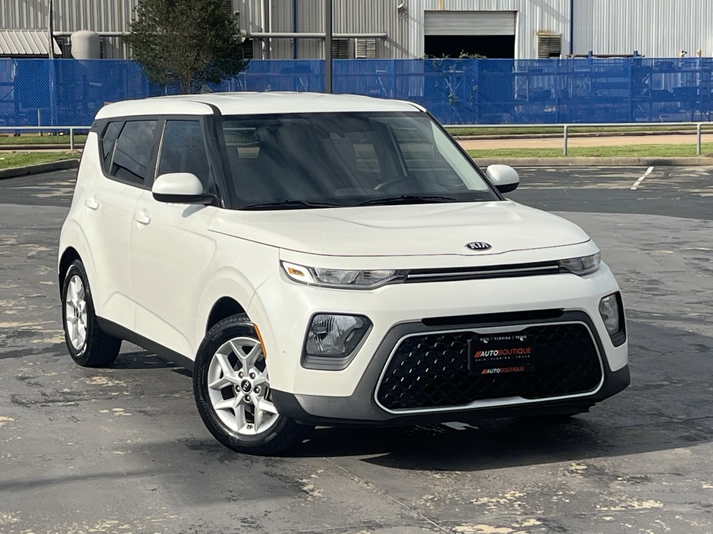 2021 Kia Soul Image 3
