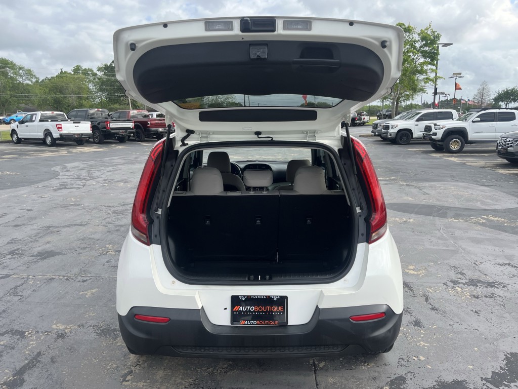 2021 Kia Soul Image 11