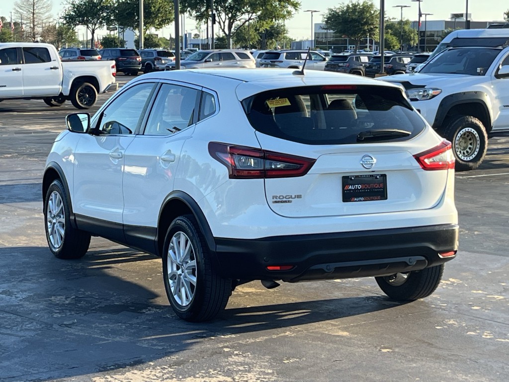 2021 Nissan Rogue Image 9