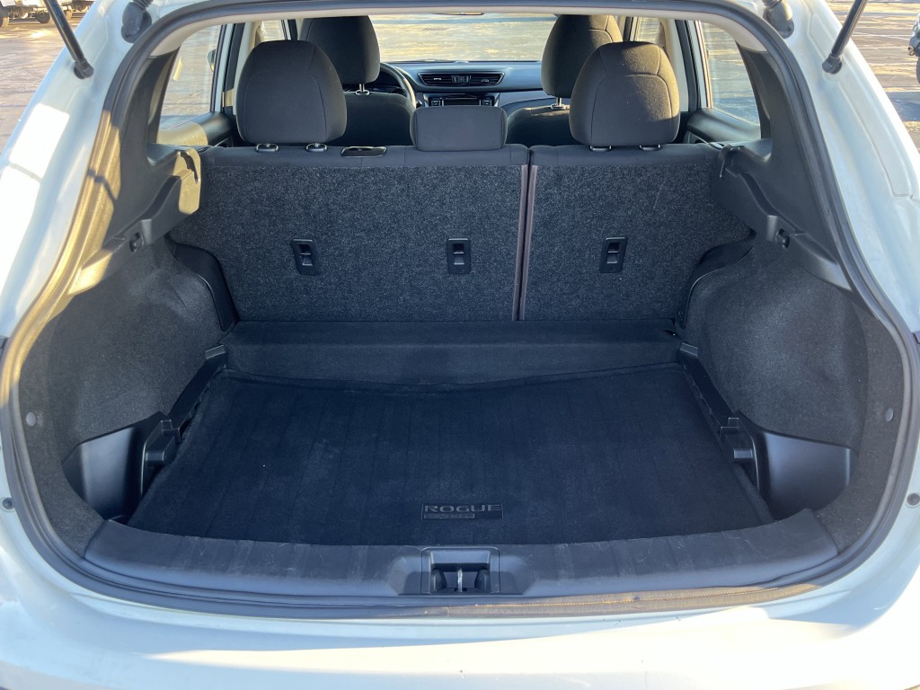 2021 Nissan Rogue Image 11