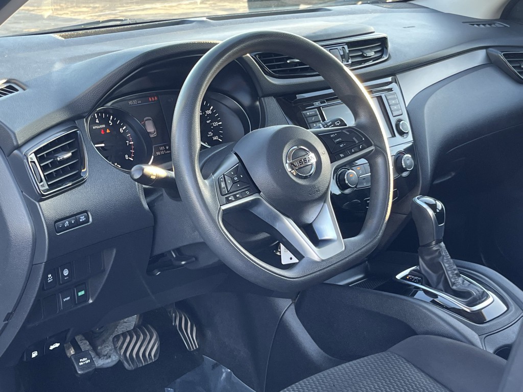 2021 Nissan Rogue Image 13