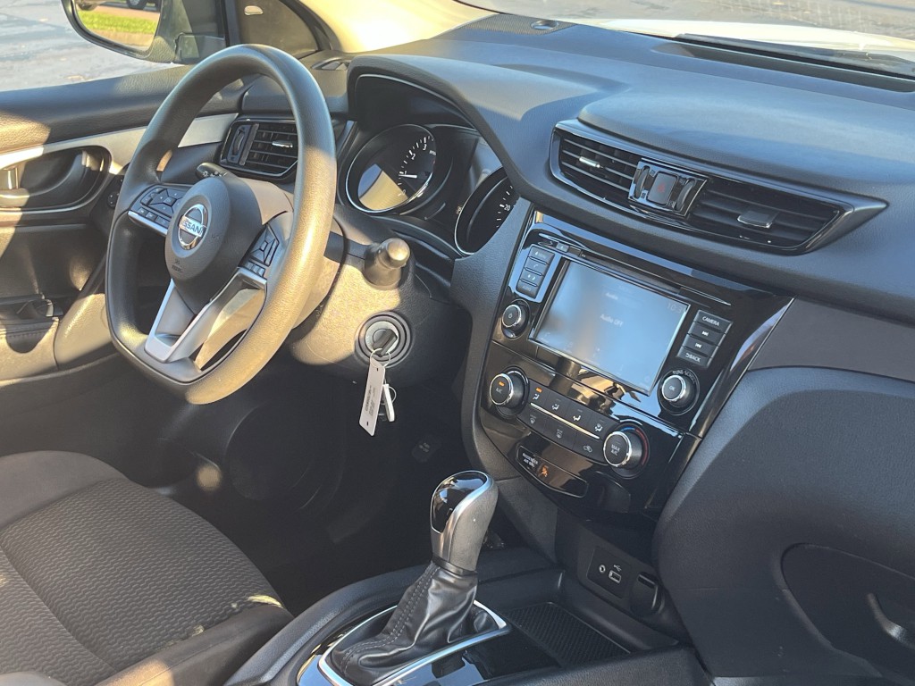 2021 Nissan Rogue Image 14