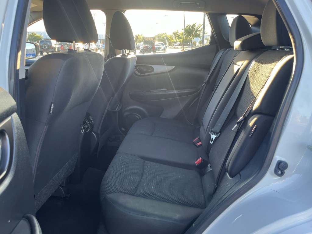 2021 Nissan Rogue Image 28