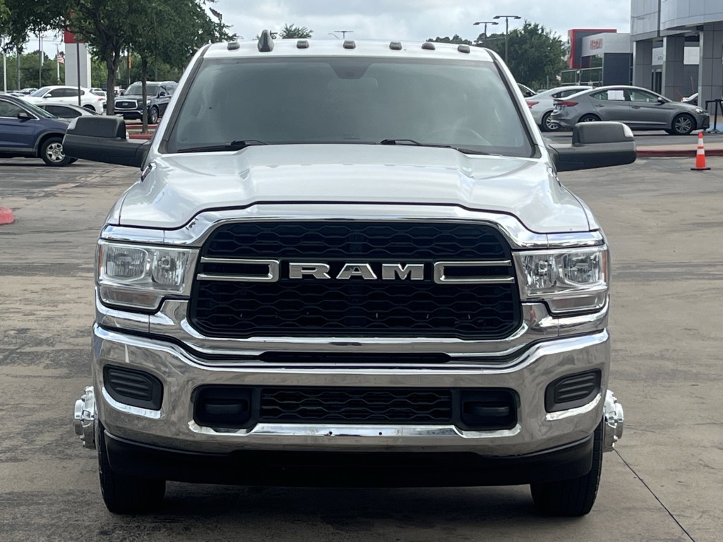2021 RAM 3500 Image 6