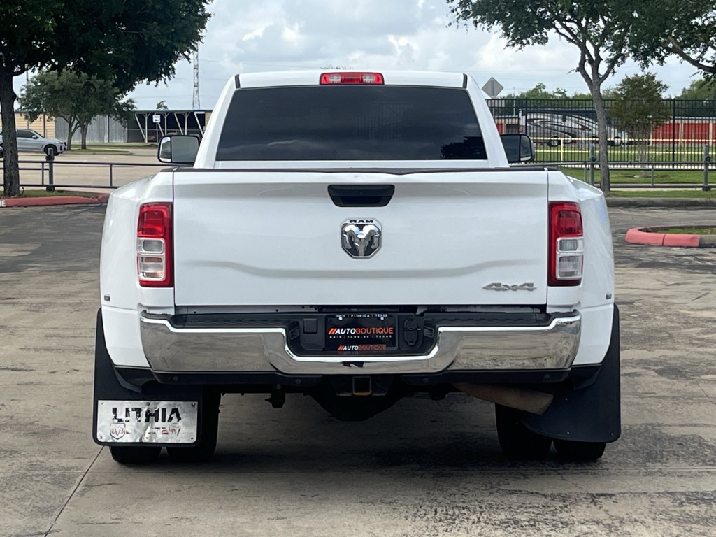 2021 RAM 3500 Image 8