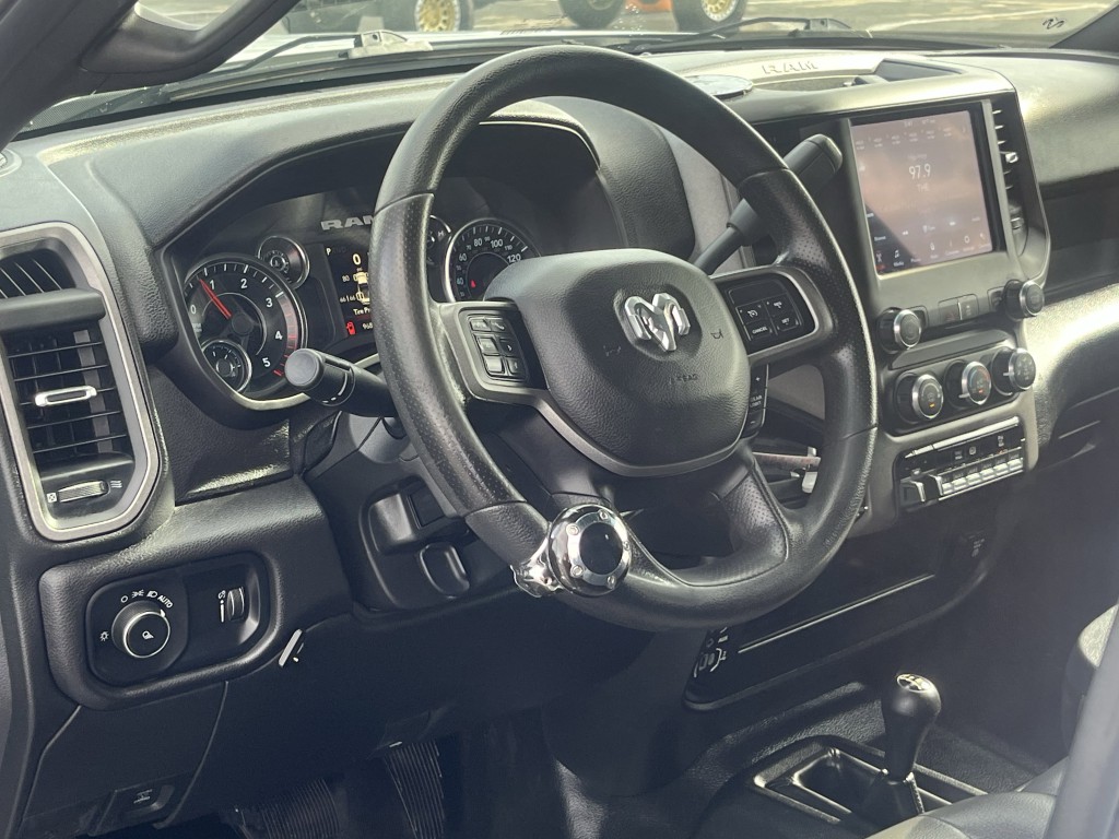 2021 RAM 3500 Image 12