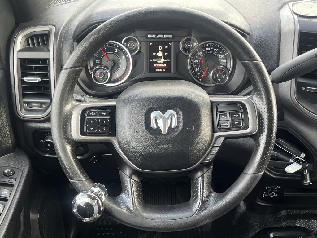 2021 RAM 3500 Image 15