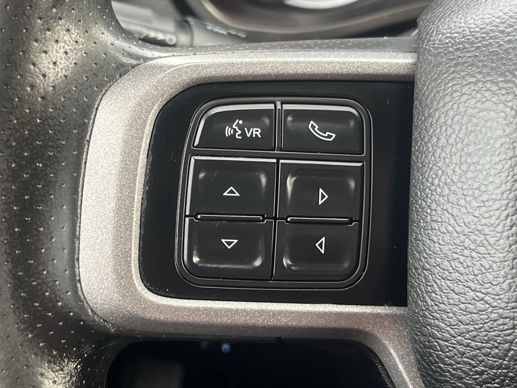 2021 RAM 3500 Image 16