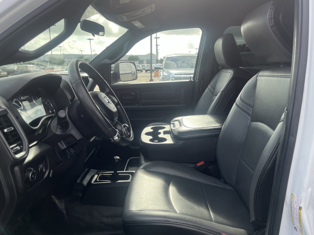 2021 RAM 3500 Image 24