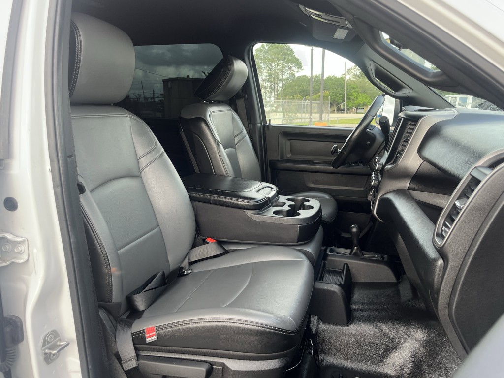 2021 RAM 3500 Image 25