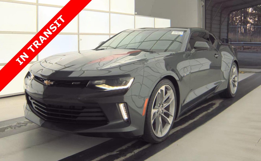 2017 Chevrolet Camaro Image 1