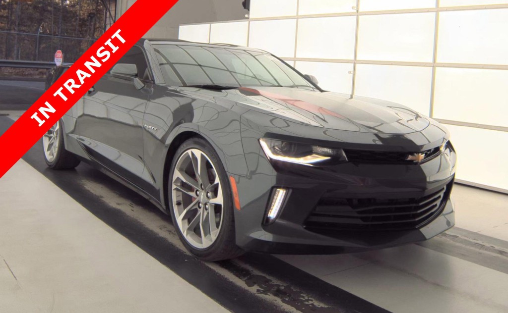 2017 Chevrolet Camaro Image 5